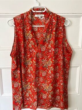 Rose & Olive Red Floral V-Neck Sleeveless Blouse